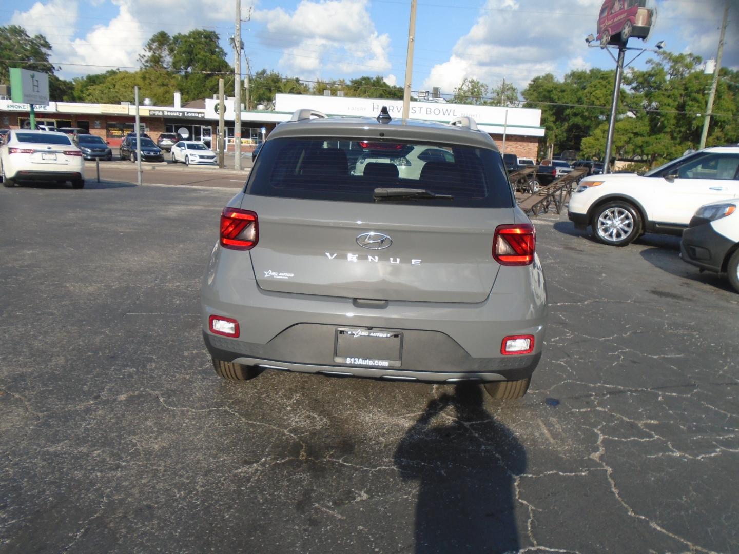 2020 Hyundai Venue (KMHRC8A39LU) , located at 6112 N Florida Avenue, Tampa, FL, 33604, (888) 521-5131, 27.954929, -82.459534 - Photo#8